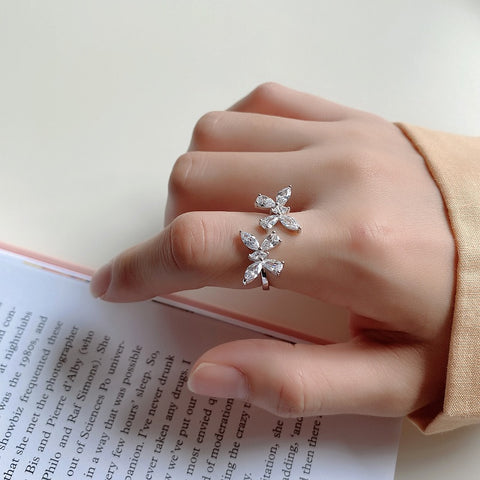 BUTTERFLY EFFECT RING